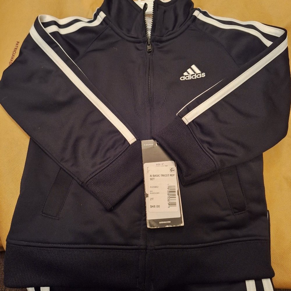 Sweat pant suit